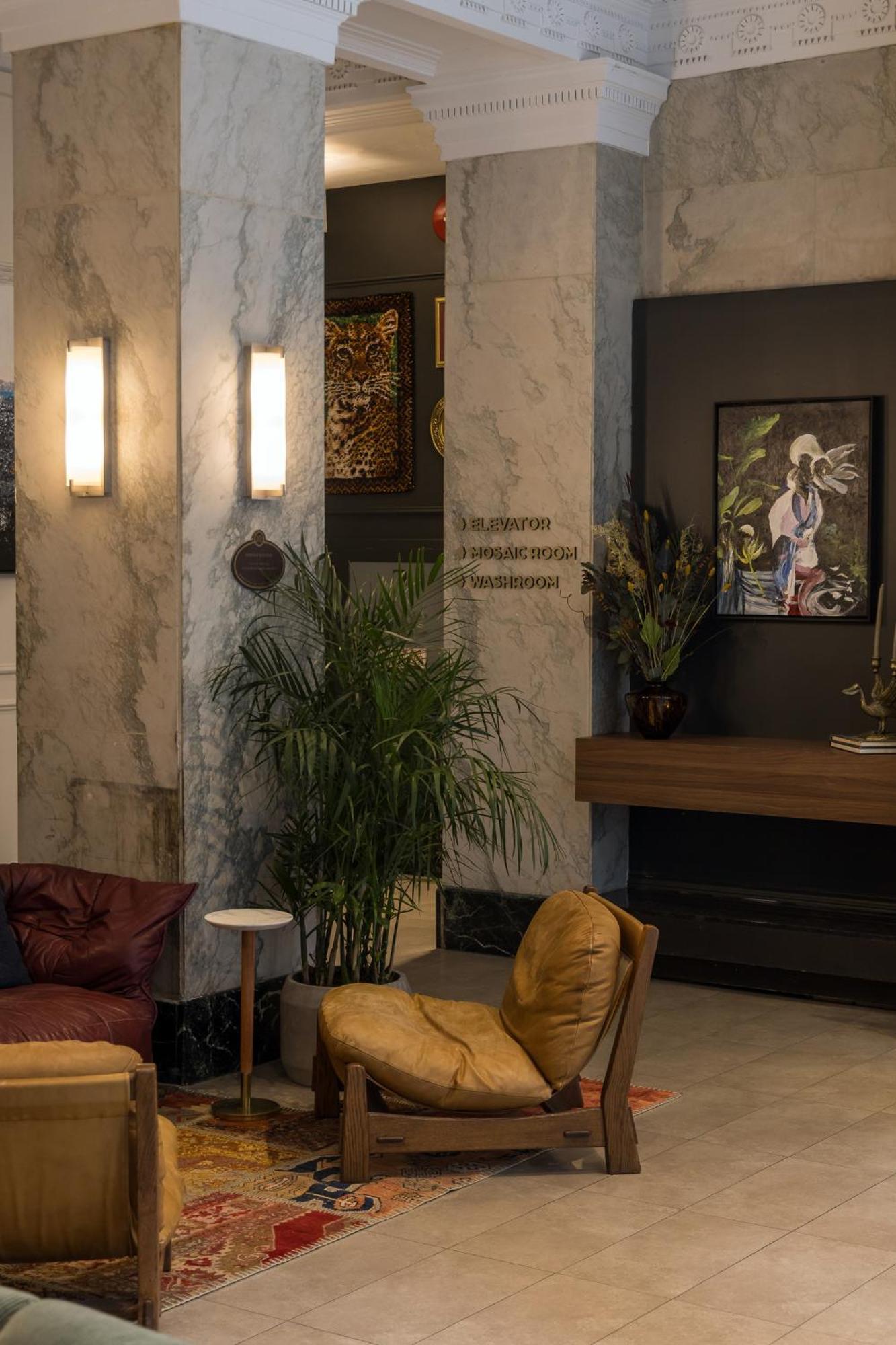 Hotel Victoria Торонто Екстериор снимка