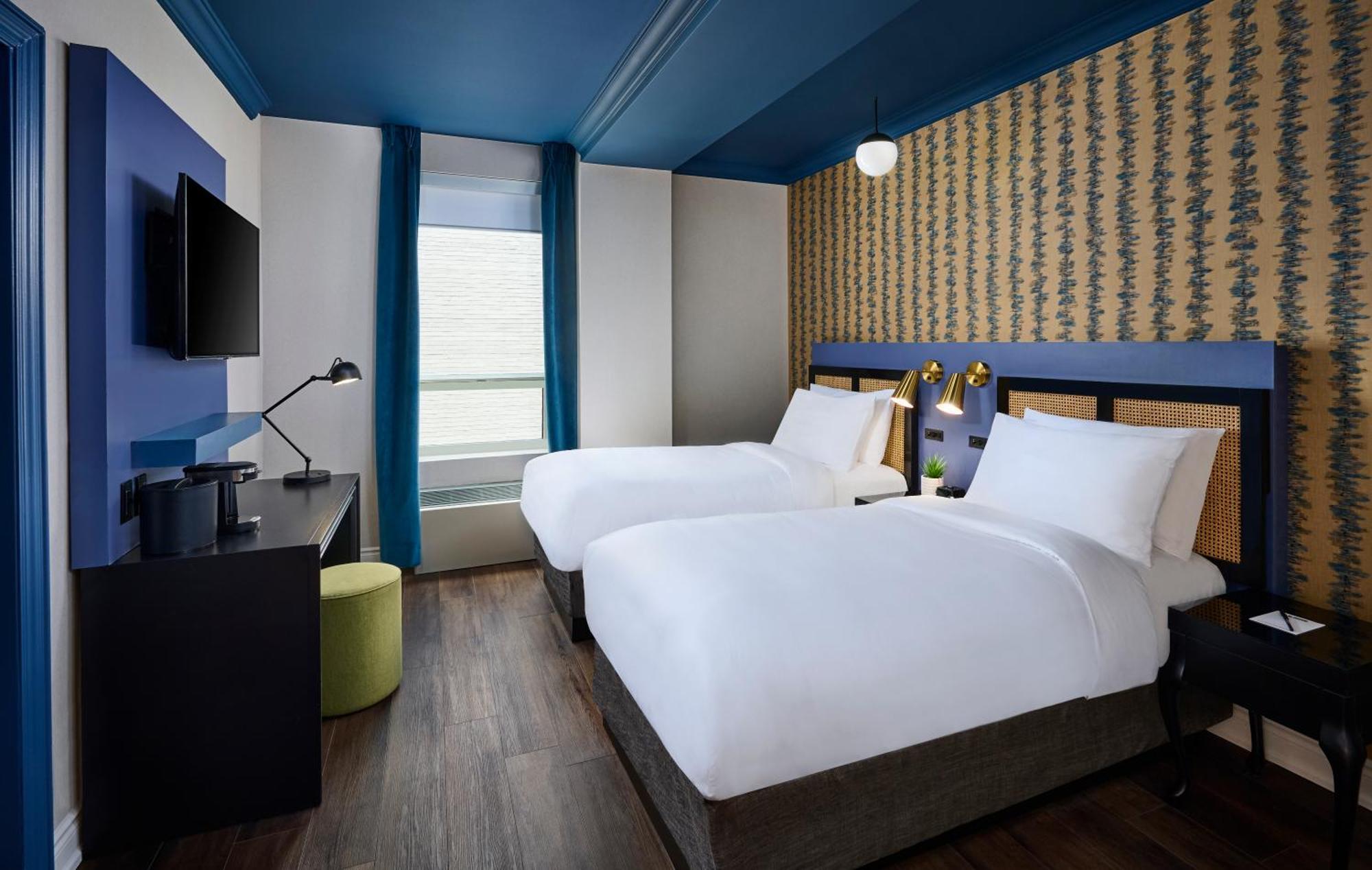 Hotel Victoria Торонто Екстериор снимка