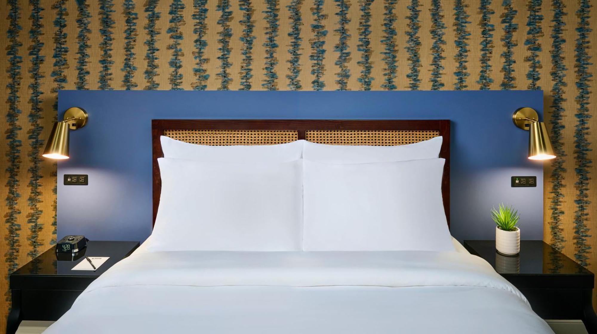Hotel Victoria Торонто Екстериор снимка